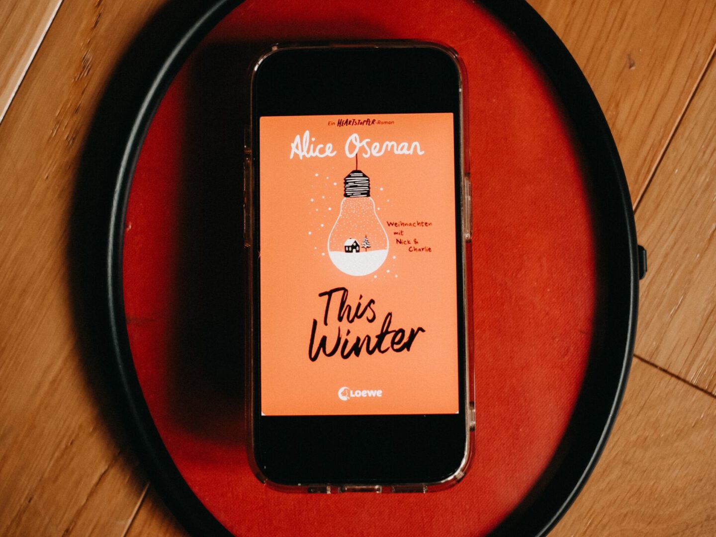 Rezension Alice Oseman – This Winter